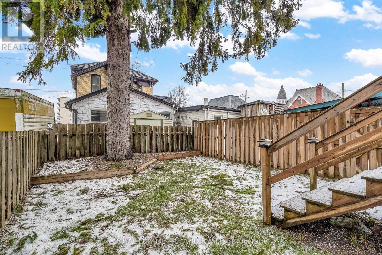 72 Walnut Street, St. Thomas, Ontario  N5R 2Y9 - Photo 38 - X12808288