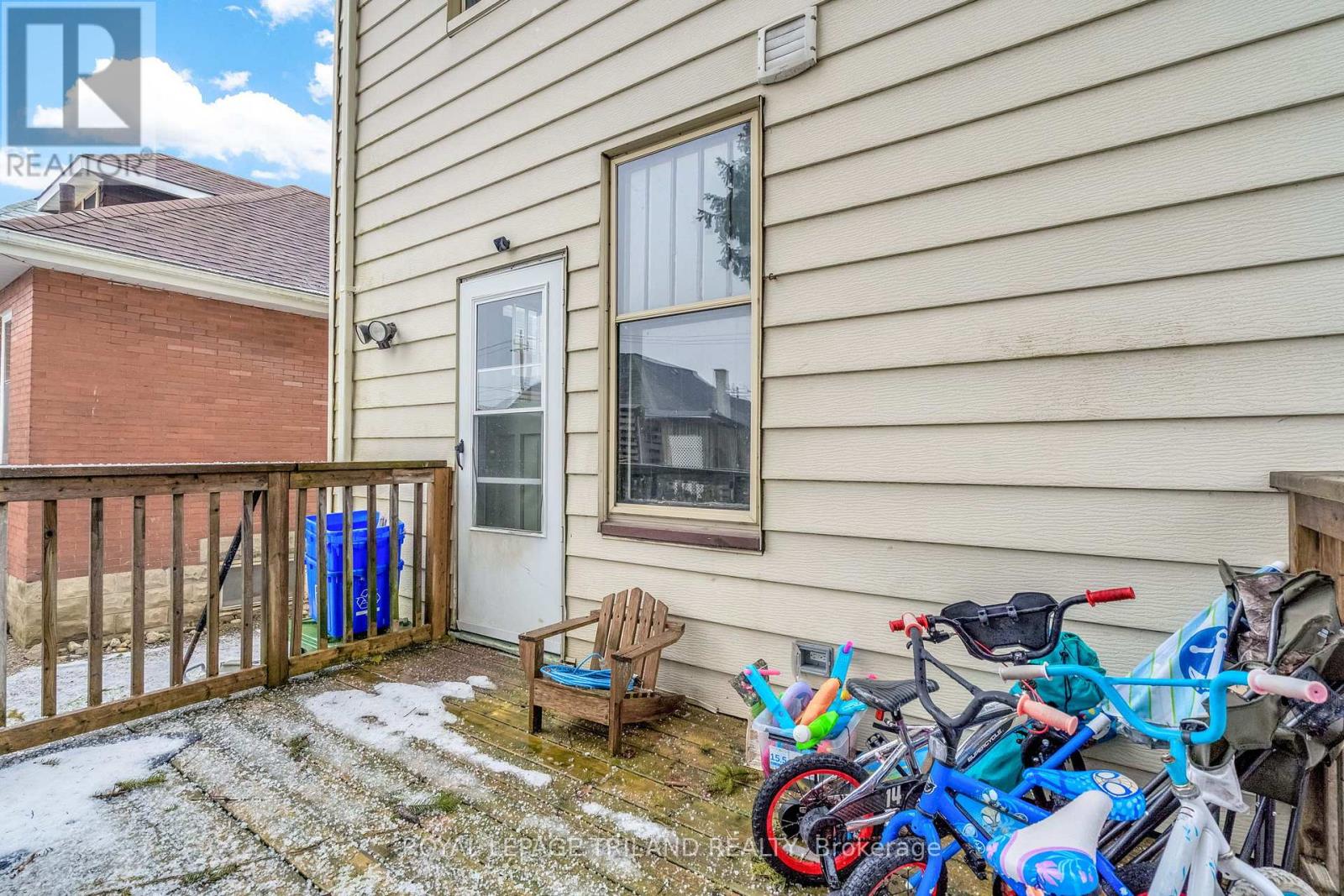 72 Walnut Street, St. Thomas, Ontario  N5R 2Y9 - Photo 39 - X12808288