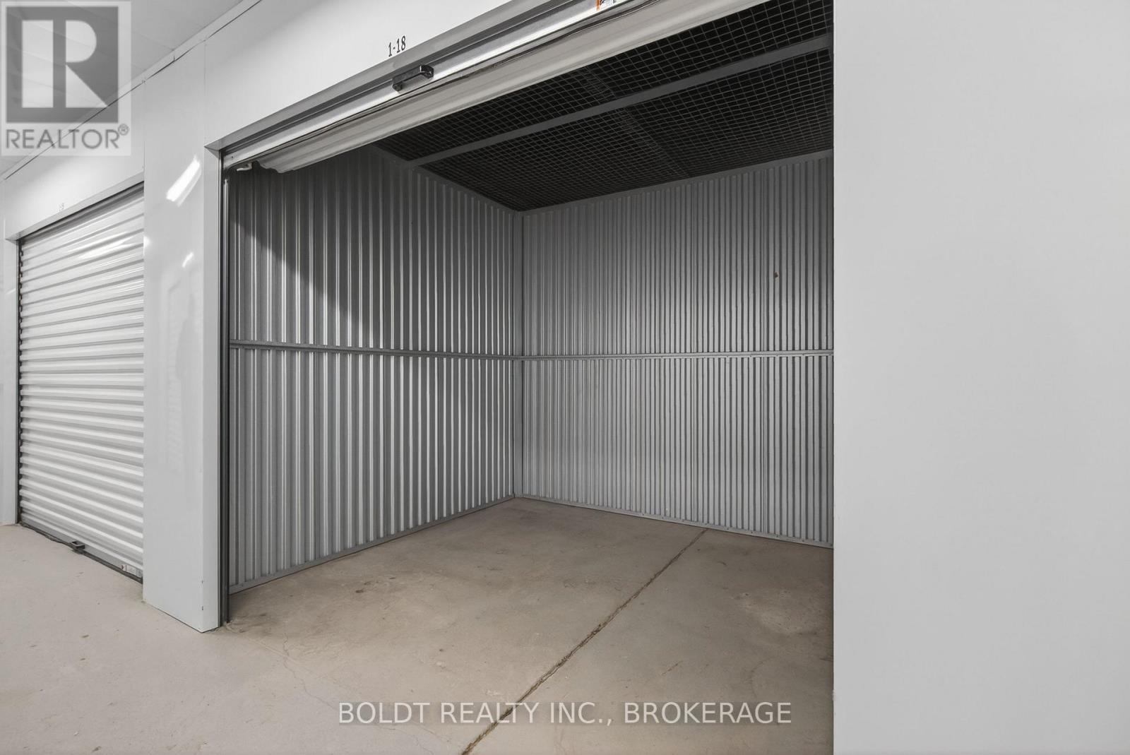 80 Federal Road, Welland, Ontario  L3B 3P2 - Photo 23 - X12808304