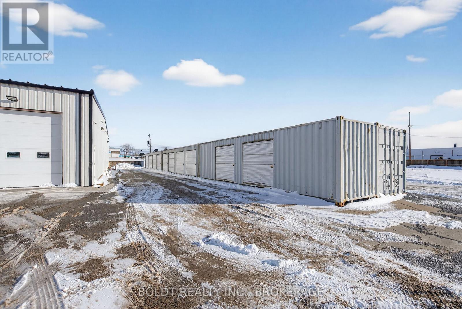 80 Federal Road, Welland, Ontario  L3B 3P2 - Photo 30 - X12808304