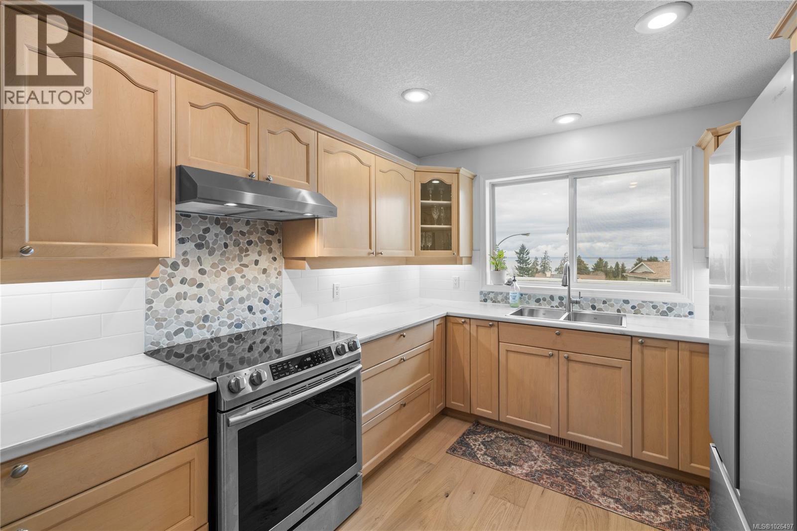 5367 Catalina Dr, Nanaimo, British Columbia  V9V 1G8 - Photo 19 - 1026497