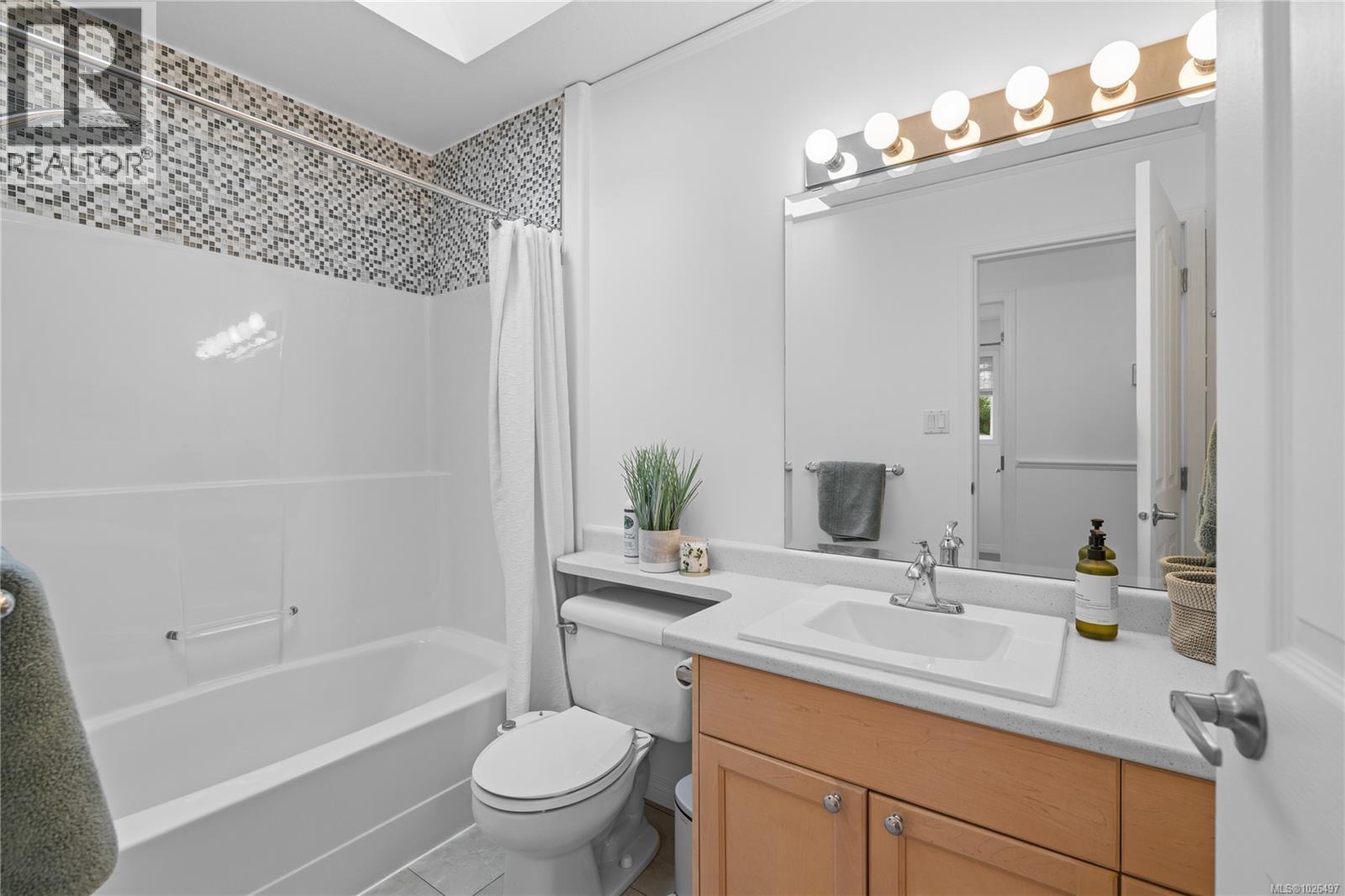 5367 Catalina Dr, Nanaimo, British Columbia  V9V 1G8 - Photo 31 - 1026497