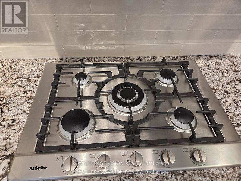 206 - 505 Glencairn Avenue, Toronto, Ontario  M6B 0B2 - Photo 4 - C12808276