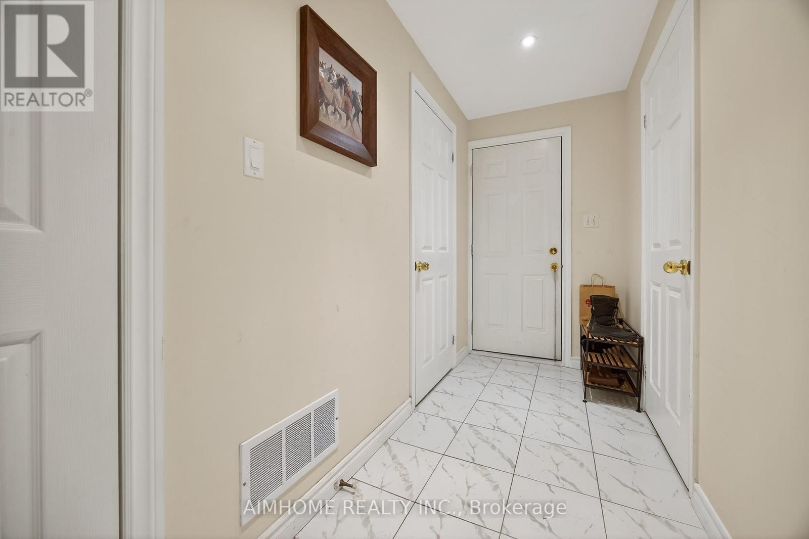 698 Warden Avenue, Toronto, Ontario  M1L 4W4 - Photo 33 - E12808312