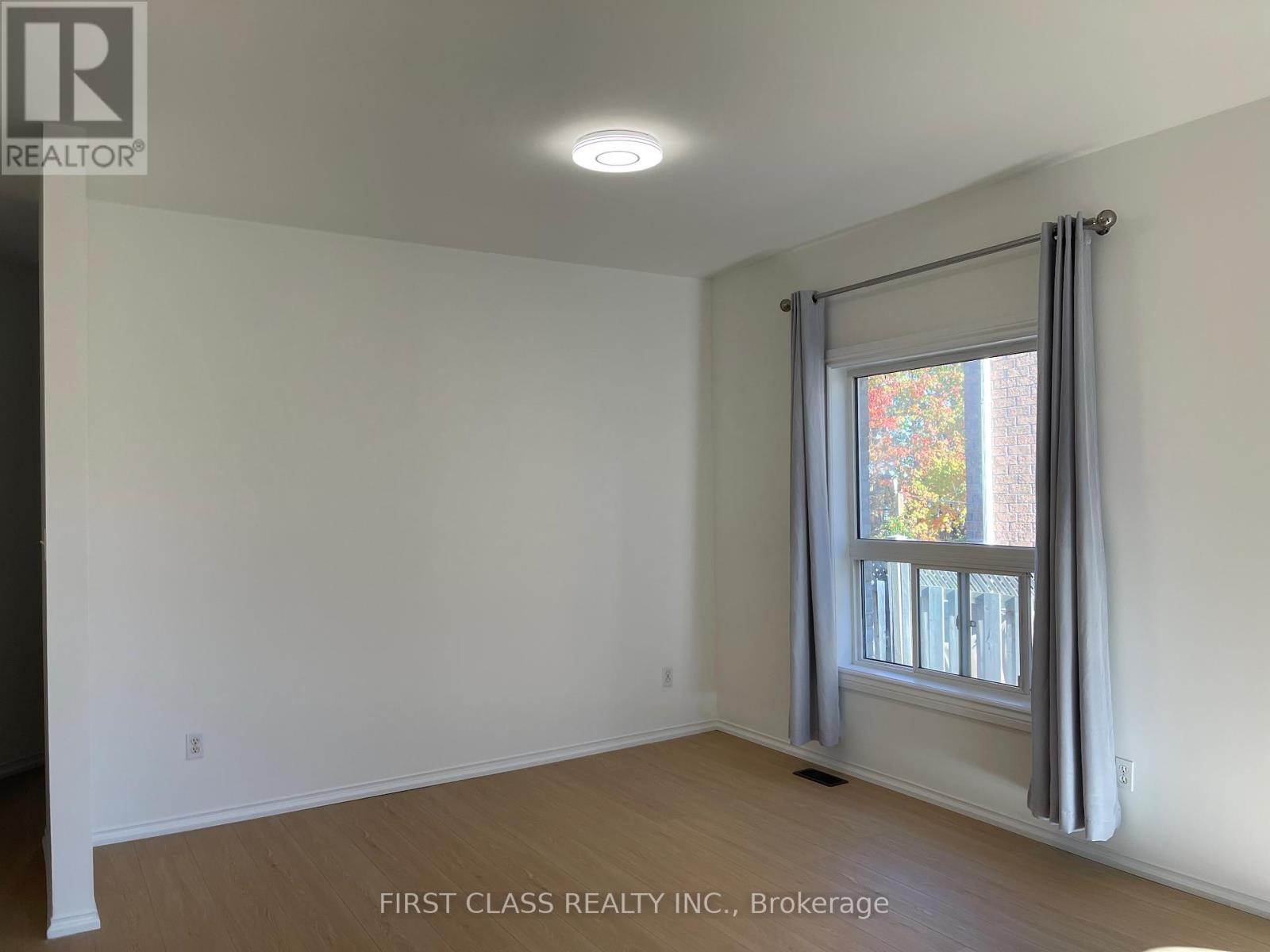 1905 Webster Boulevard, Innisfil, Ontario  L9S 2A6 - Photo 13 - N12808300