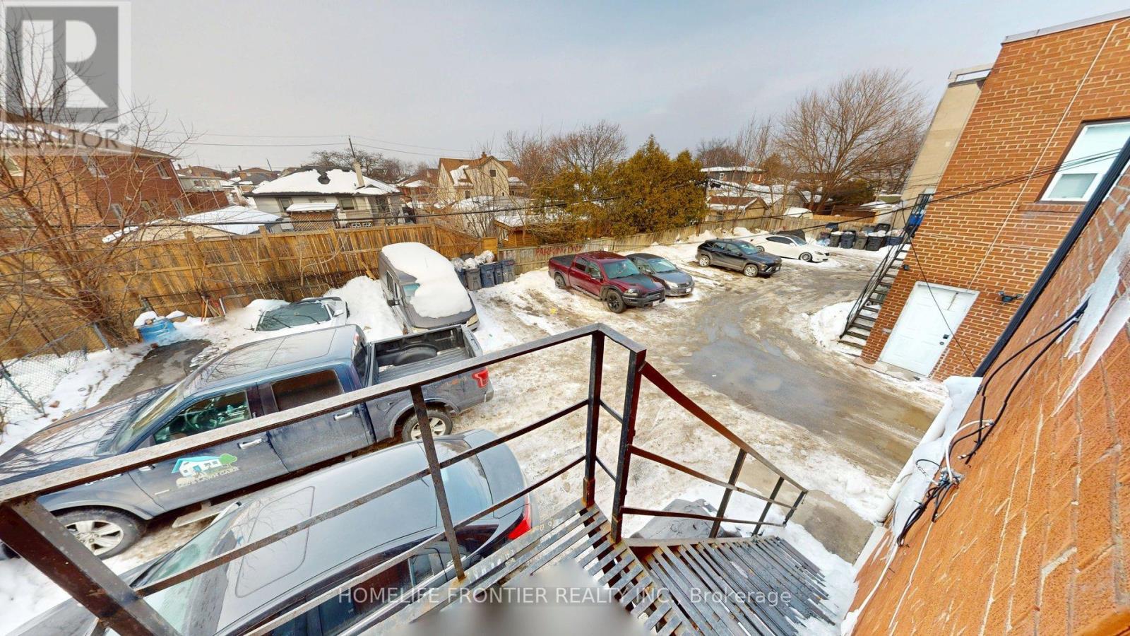 2 (Upper) - 640 Wilson Avenue, Toronto, Ontario  M3K 1E1 - Photo 14 - W12808266