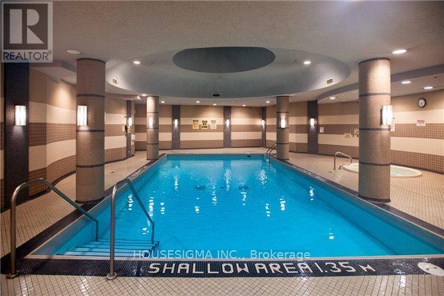 1016 - 1 De Boers Drive, Toronto, Ontario  M3J 0G6 - Photo 11 - W12808280