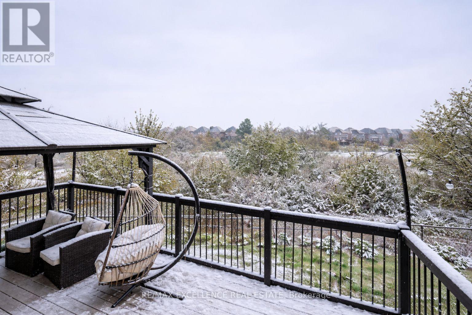 73 Gardenbrooke Trail, Brampton, Ontario  L6P 3J3 - Photo 49 - W12808292