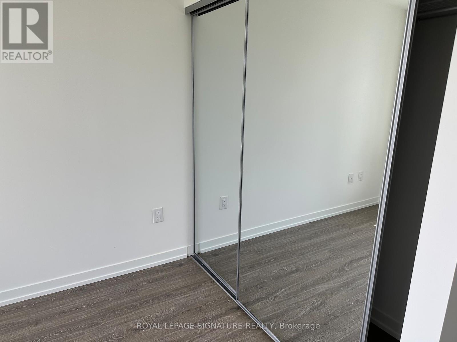 1123 - 2485 Eglinton Avenue W, Mississauga, Ontario  L5M 2T1 - Photo 7 - W12808308