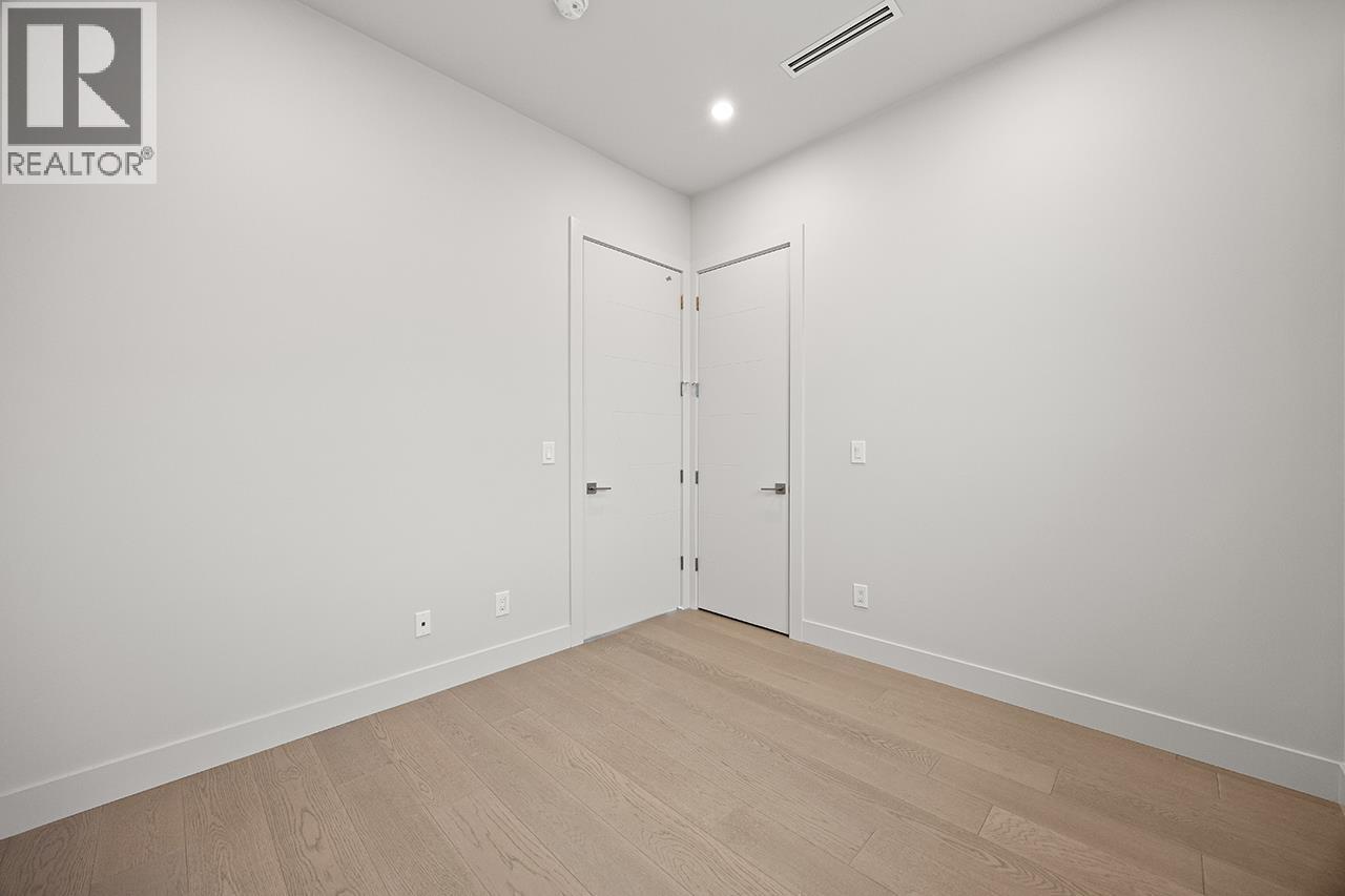 3015 E 19th Avenue, Vancouver, British Columbia  V5M 2S8 - Photo 15 - R3089936