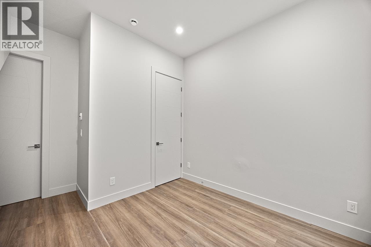 3015 E 19th Avenue, Vancouver, British Columbia  V5M 2S8 - Photo 30 - R3089936