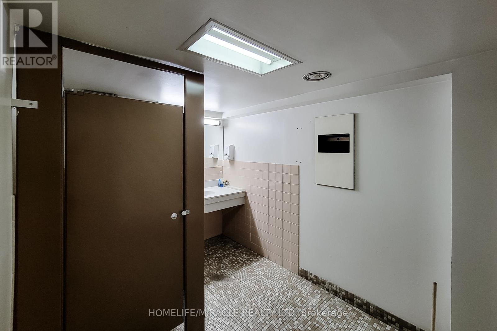 290 Kenilworth Avenue N, Hamilton, Ontario  L8H 4S9 - Photo 28 - X12808278