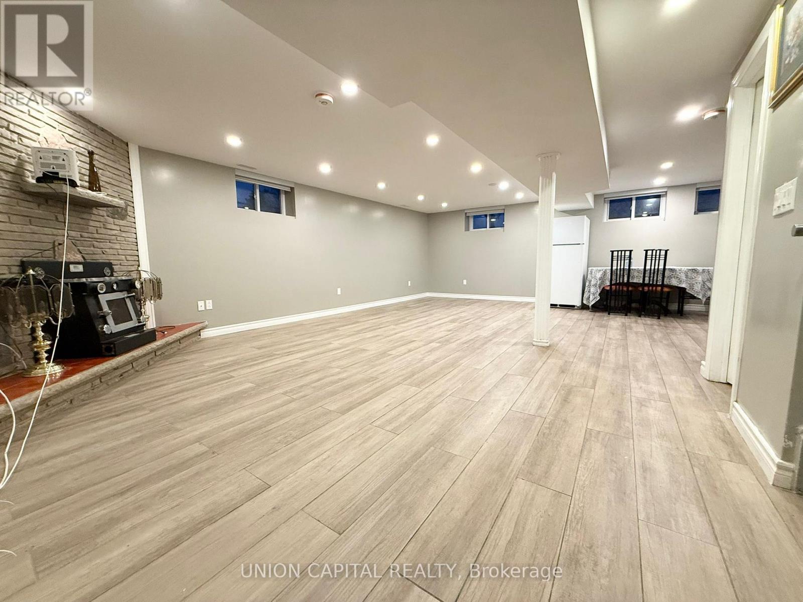 Lower - 19 Baylawn Drive, Toronto, Ontario  M1S 3M1 - Photo 2 - E12761970