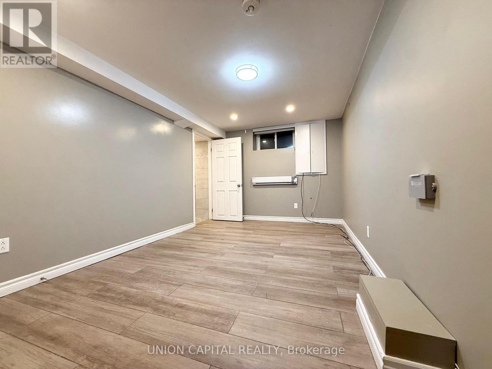 Lower - 19 Baylawn Drive, Toronto, Ontario  M1S 3M1 - Photo 4 - E12761970