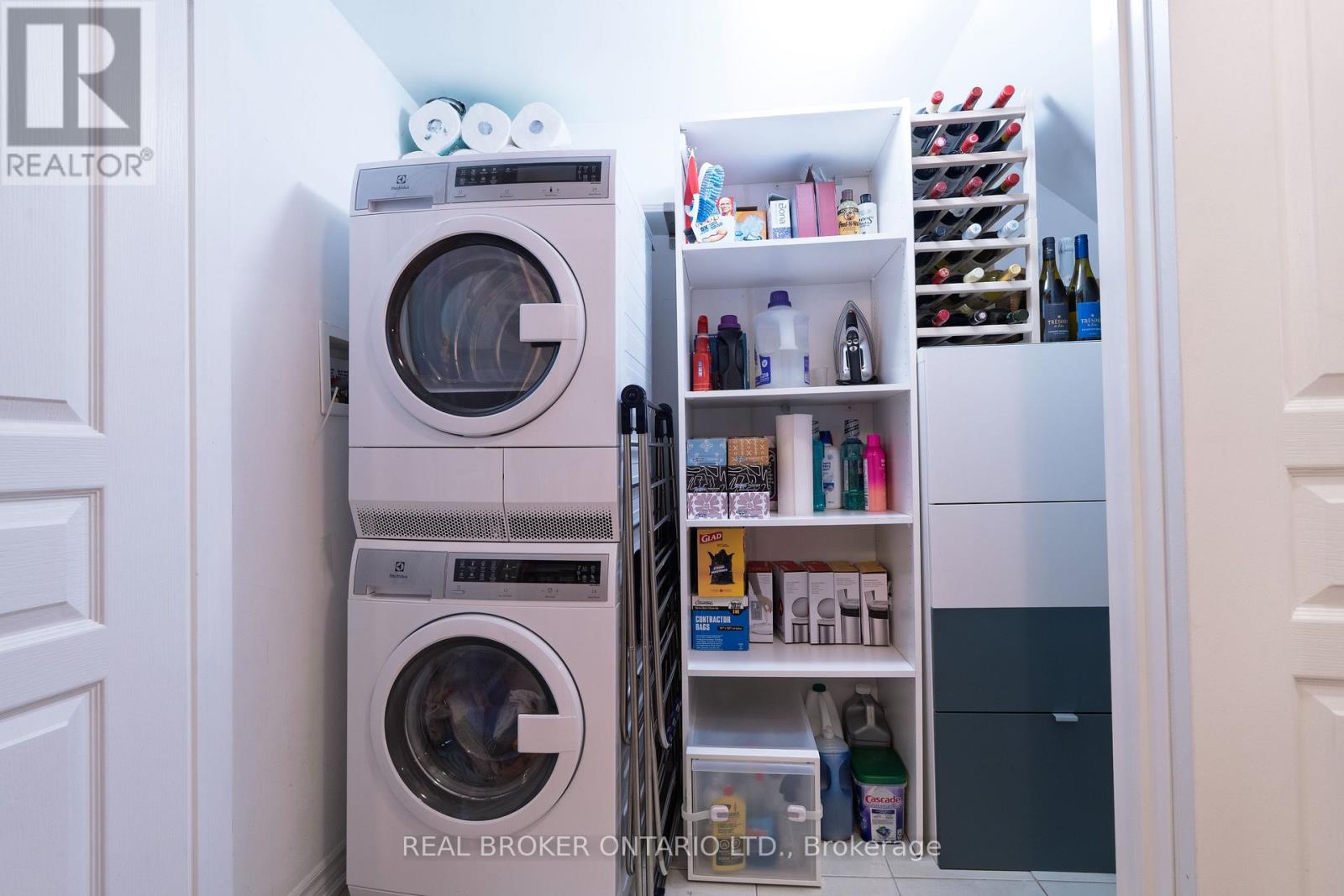 2 - 104 Caledonia Park Road, Toronto, Ontario  M6H 0B1 - Photo 28 - W12781320