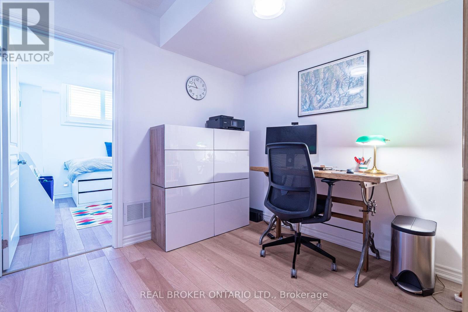 2 - 104 Caledonia Park Road, Toronto, Ontario  M6H 0B1 - Photo 25 - W12781320