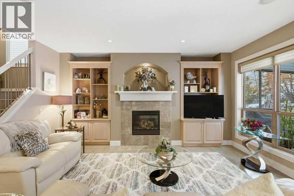 247 St Moritz Drive Sw, Calgary, Alberta  T3H 5Y2 - Photo 13 - A2284470