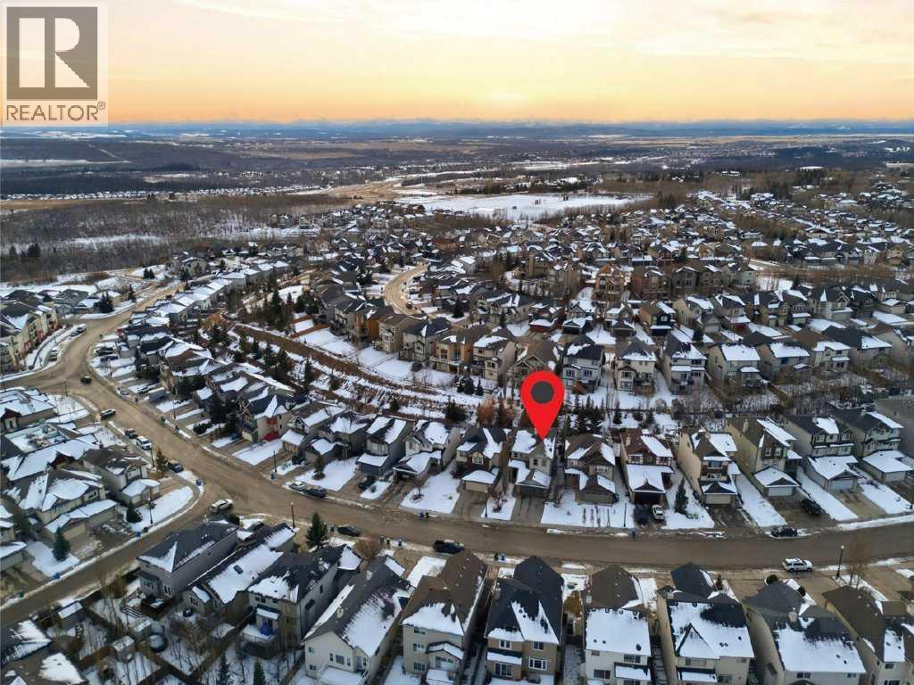 247 St Moritz Drive Sw, Calgary, Alberta  T3H 5Y2 - Photo 38 - A2284470