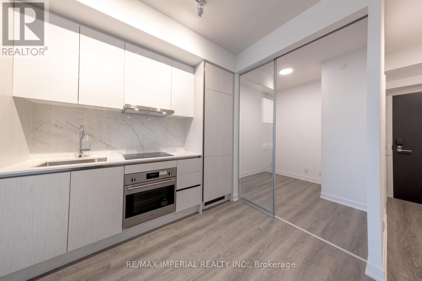 710 - 180 Front Street S, Toronto, Ontario  M5A 0K9 - Photo 6 - C12808332