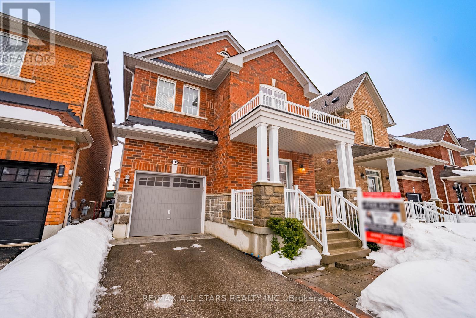 18 Jonas Millway, Whitchurch-Stouffville, Ontario  L4A 0M4 - Photo 2 - N12808336