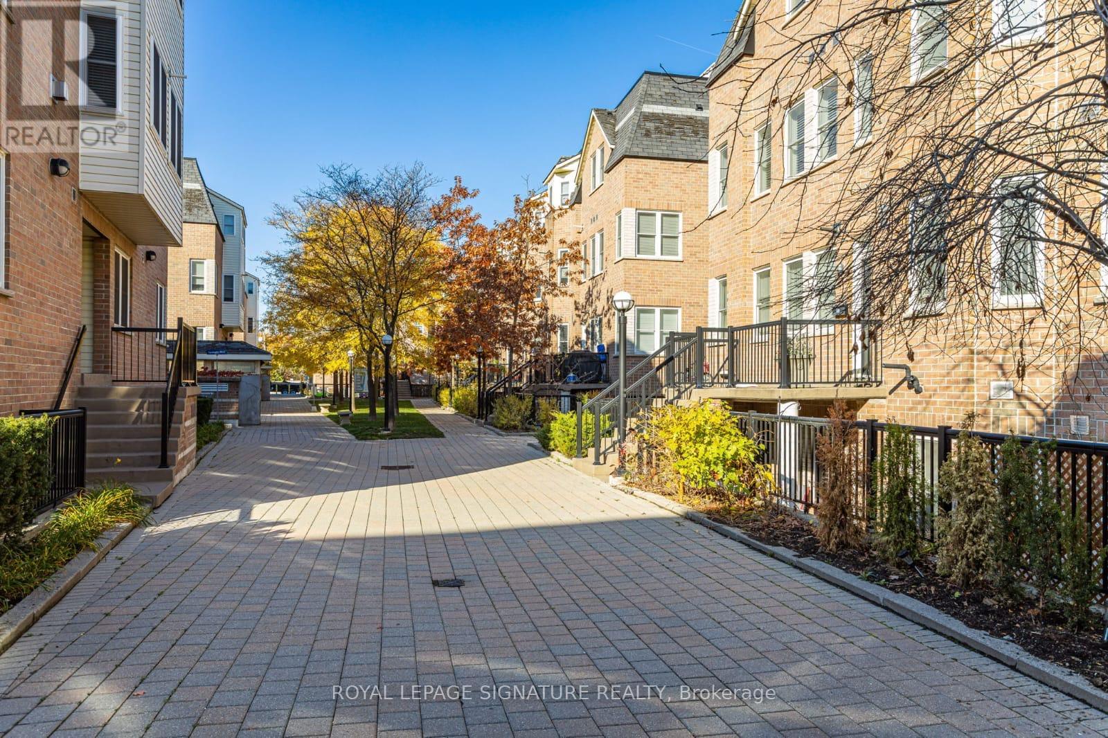 239 - 760 Lawrence Avenue, Toronto, Ontario  M6A 3E7 - Photo 17 - W12808318