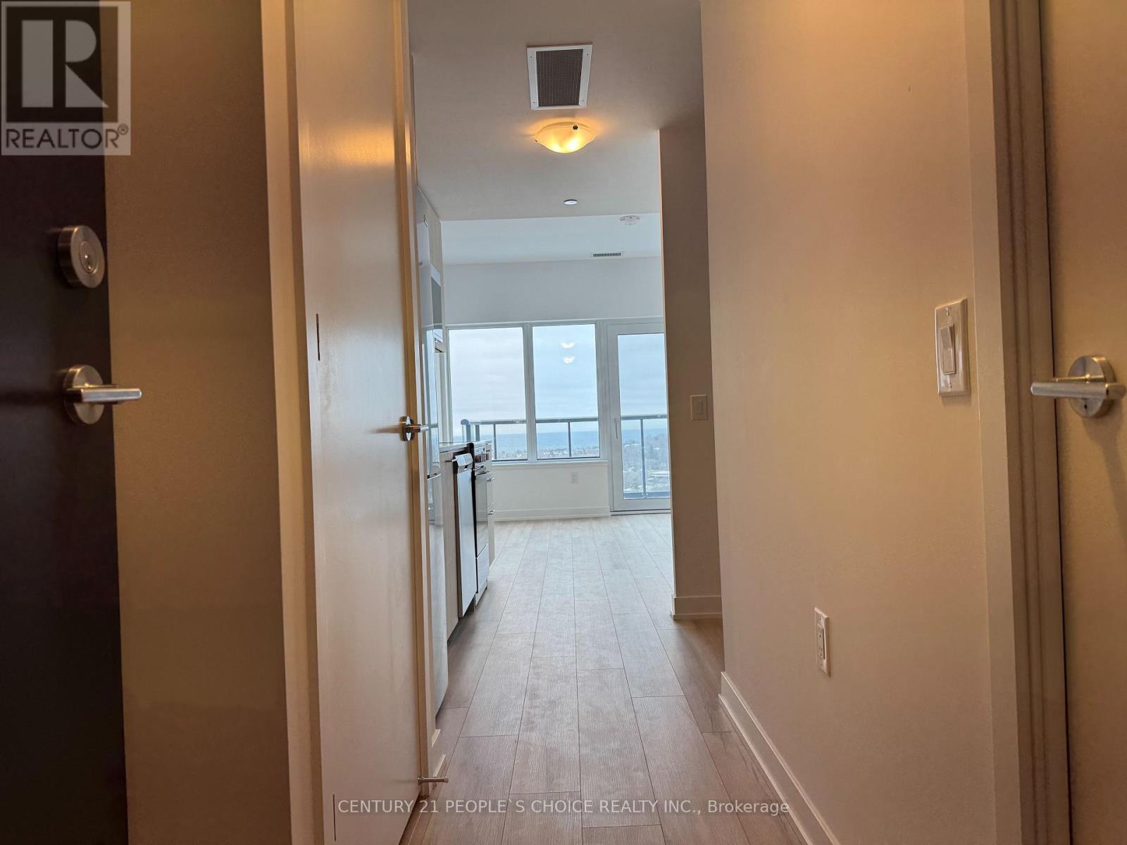 1504 - 70 Absolute Avenue, Mississauga, Ontario  L4Z 0A4 - Photo 7 - W12808322