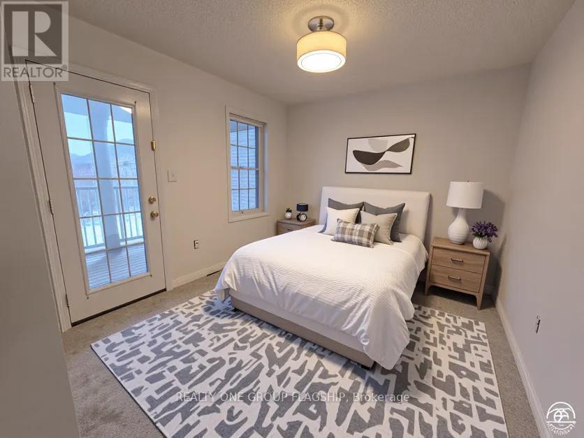 3957 Burdette Terrace, Mississauga, Ontario  L5M 7Z1 - Photo 17 - W12808330