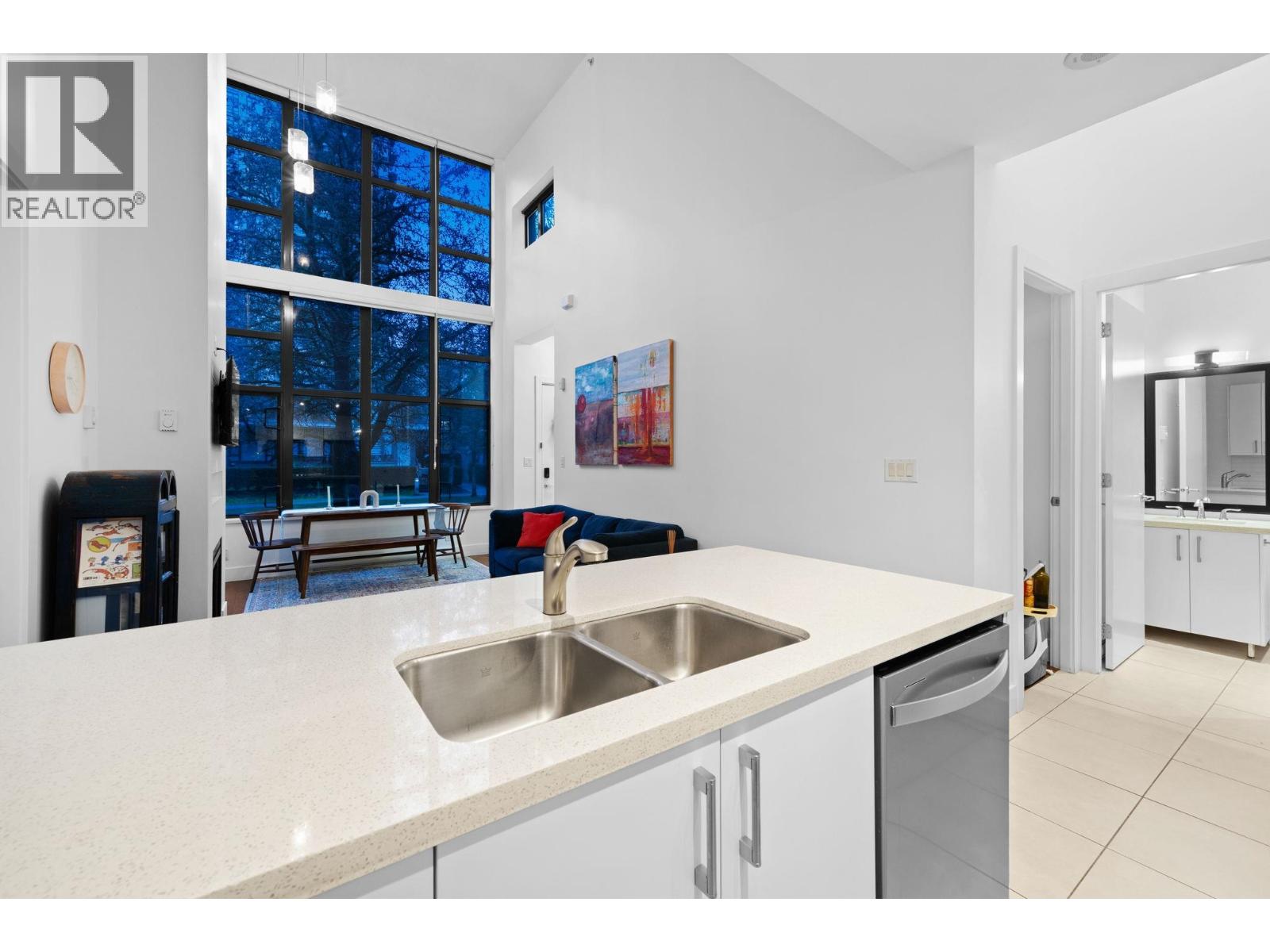 Th23 2345 Madison Avenue, Burnaby, British Columbia  V5C 0B4 - Photo 13 - R3092102