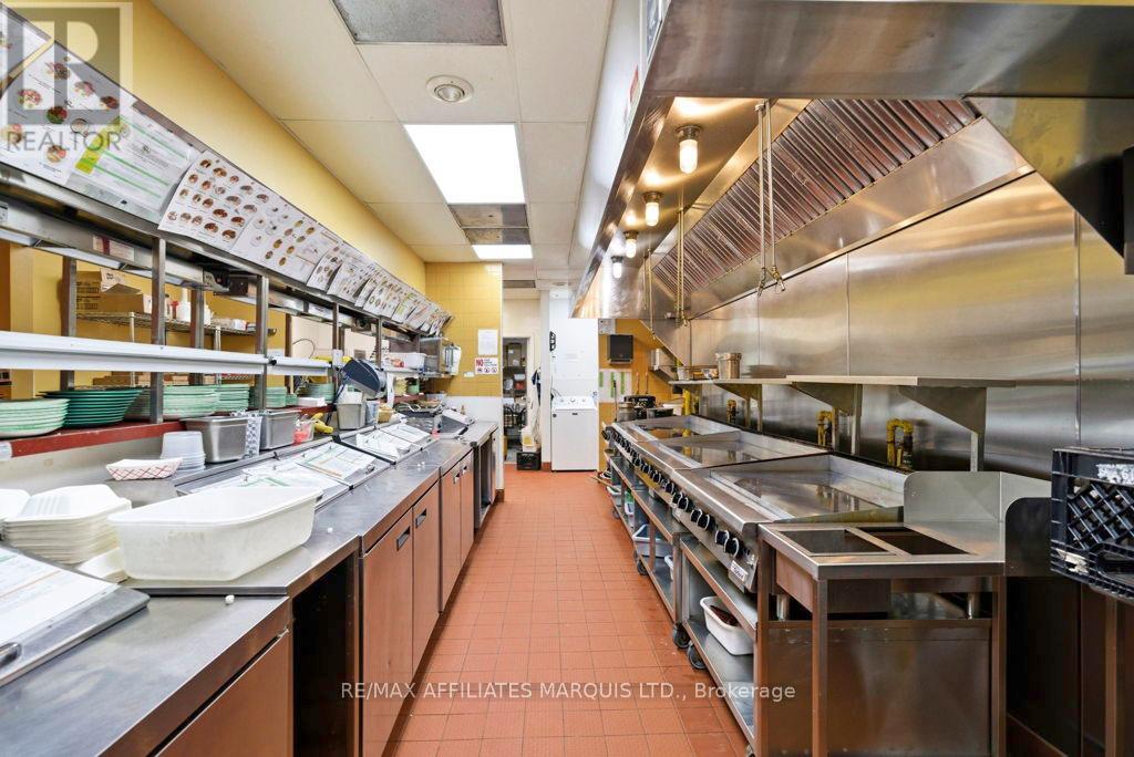 712 Fourteenth Street W, Cornwall, Ontario K6J 5T9 - Photo 8 - X12808342