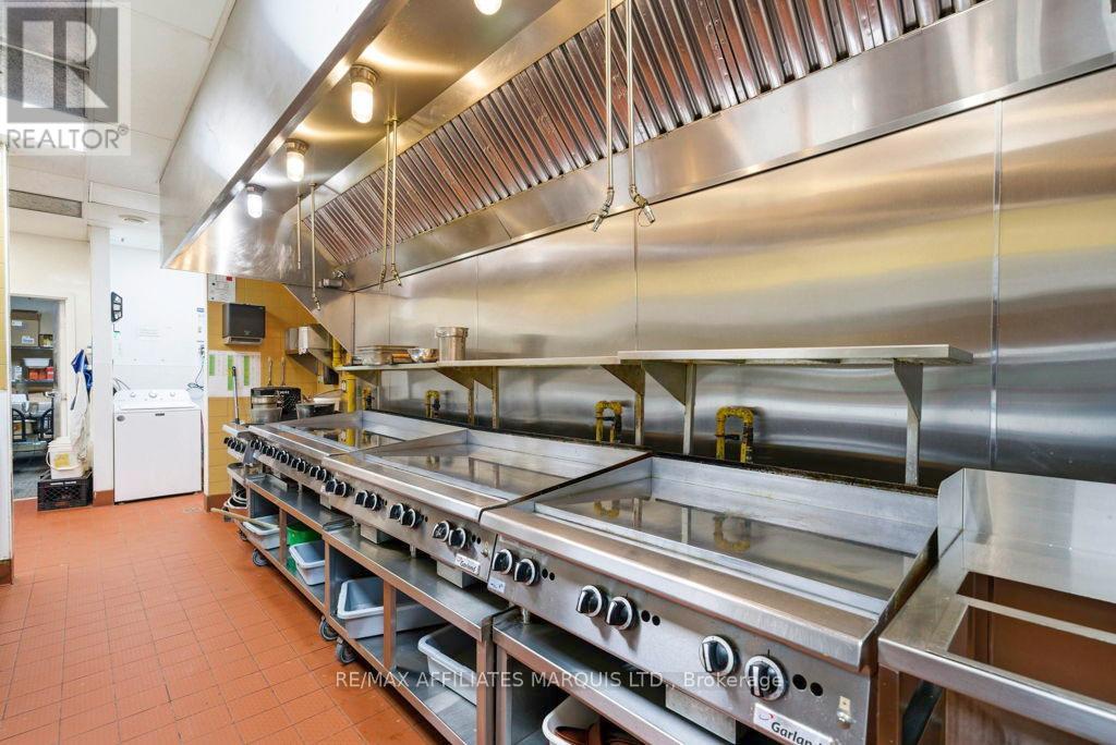 712 Fourteenth Street W, Cornwall, Ontario K6J 5T9 - Photo 9 - X12808342