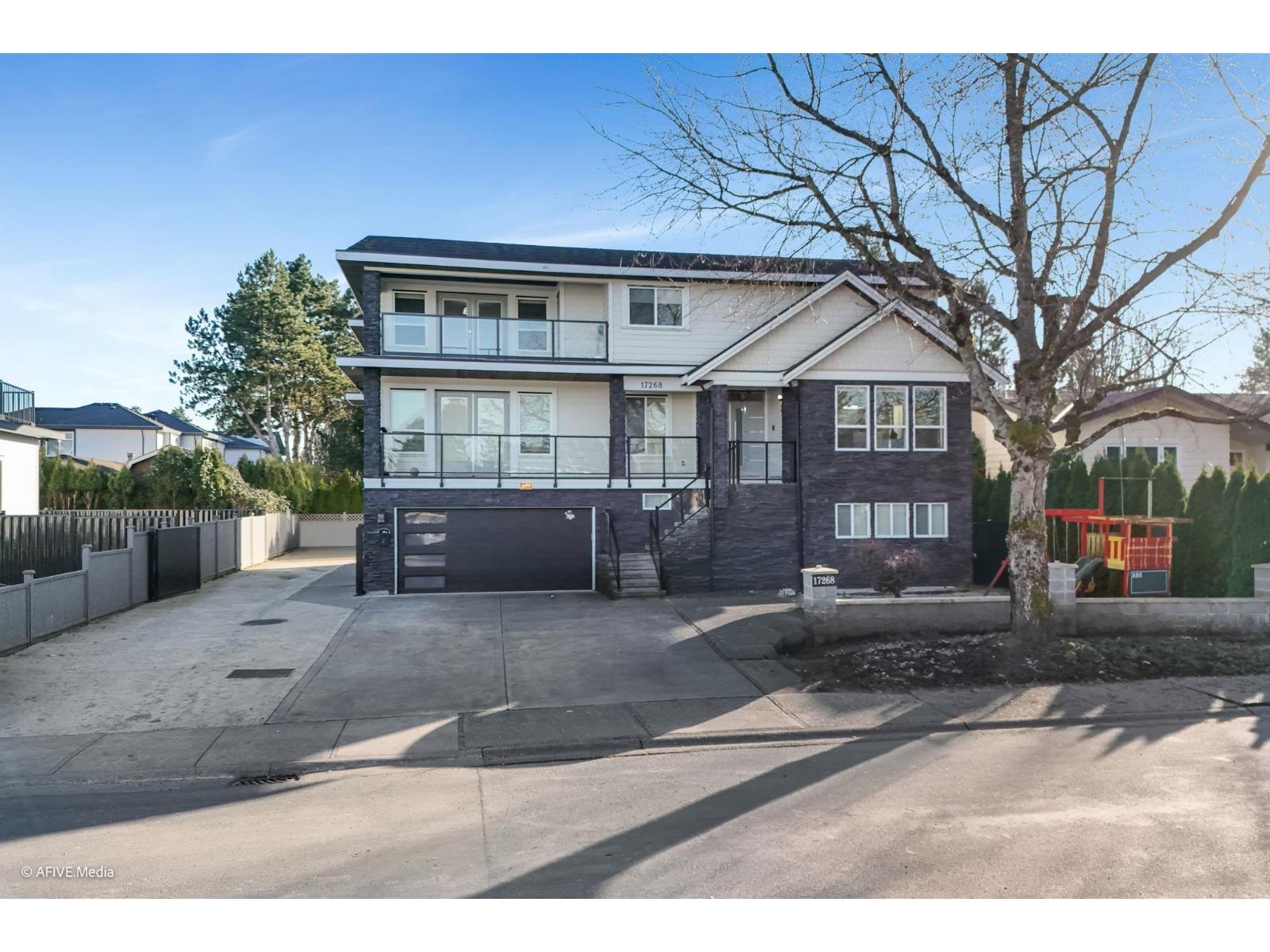 17268 61a Avenue, Surrey, British Columbia  V3S 4V7 - Photo 6 - R3089877