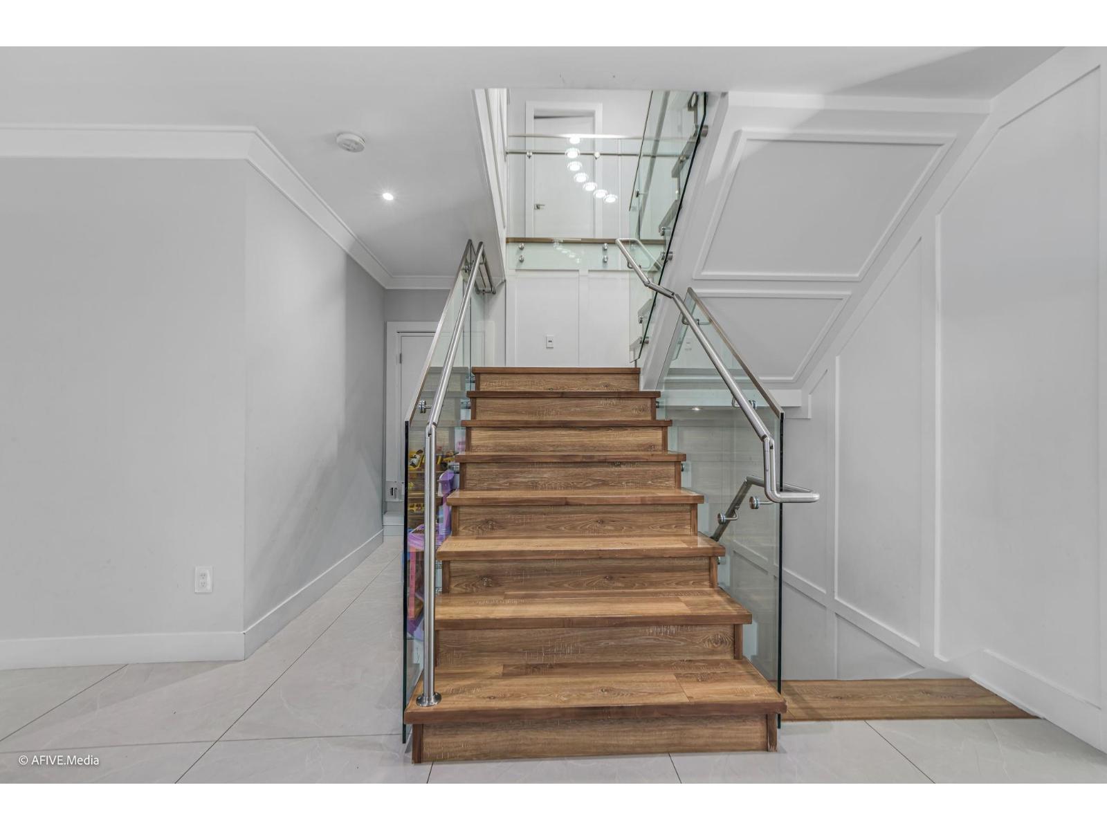 17268 61a Avenue, Surrey, British Columbia  V3S 4V7 - Photo 19 - R3089877