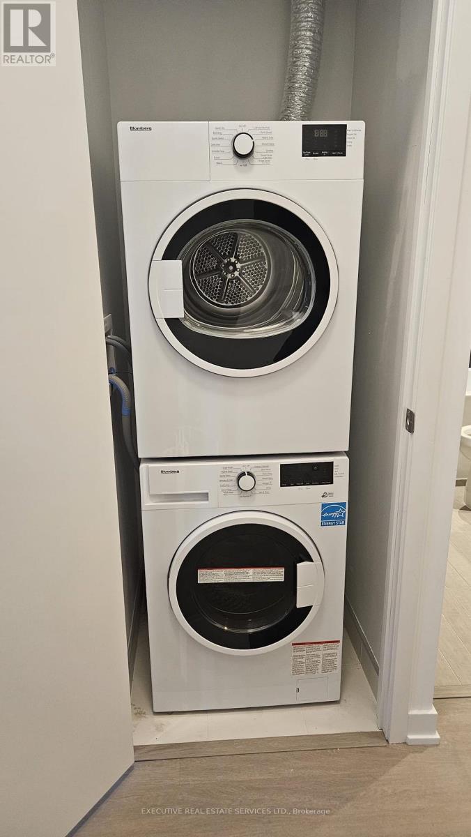 4905 - 3883 Quartz Road, Mississauga, Ontario  L5B 0M4 - Photo 8 - W12804696