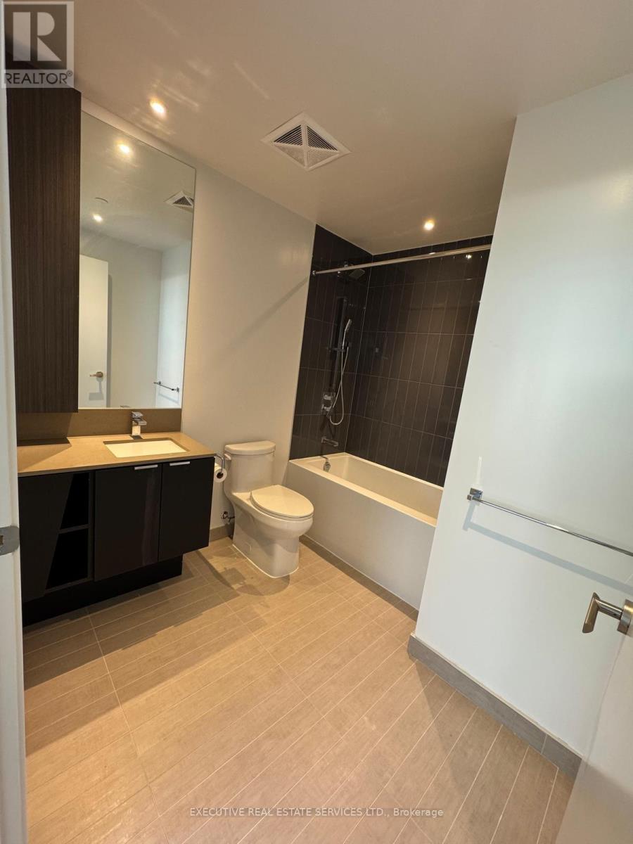 4905 - 3883 Quartz Road, Mississauga, Ontario  L5B 0M4 - Photo 11 - W12804696