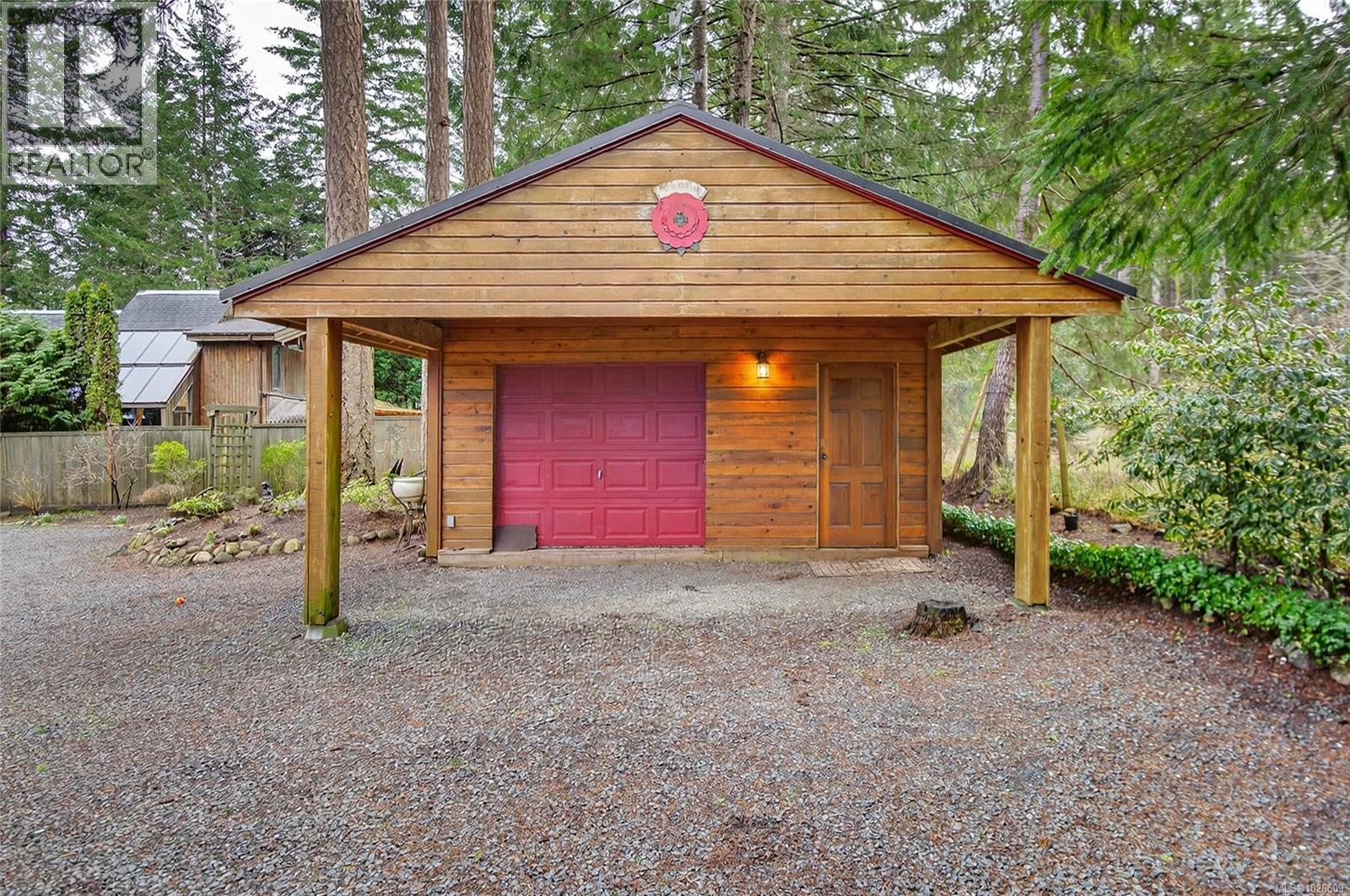 5611 Bates Rd, Courtenay, British Columbia  V9J 1X3 - Photo 37 - 1026609