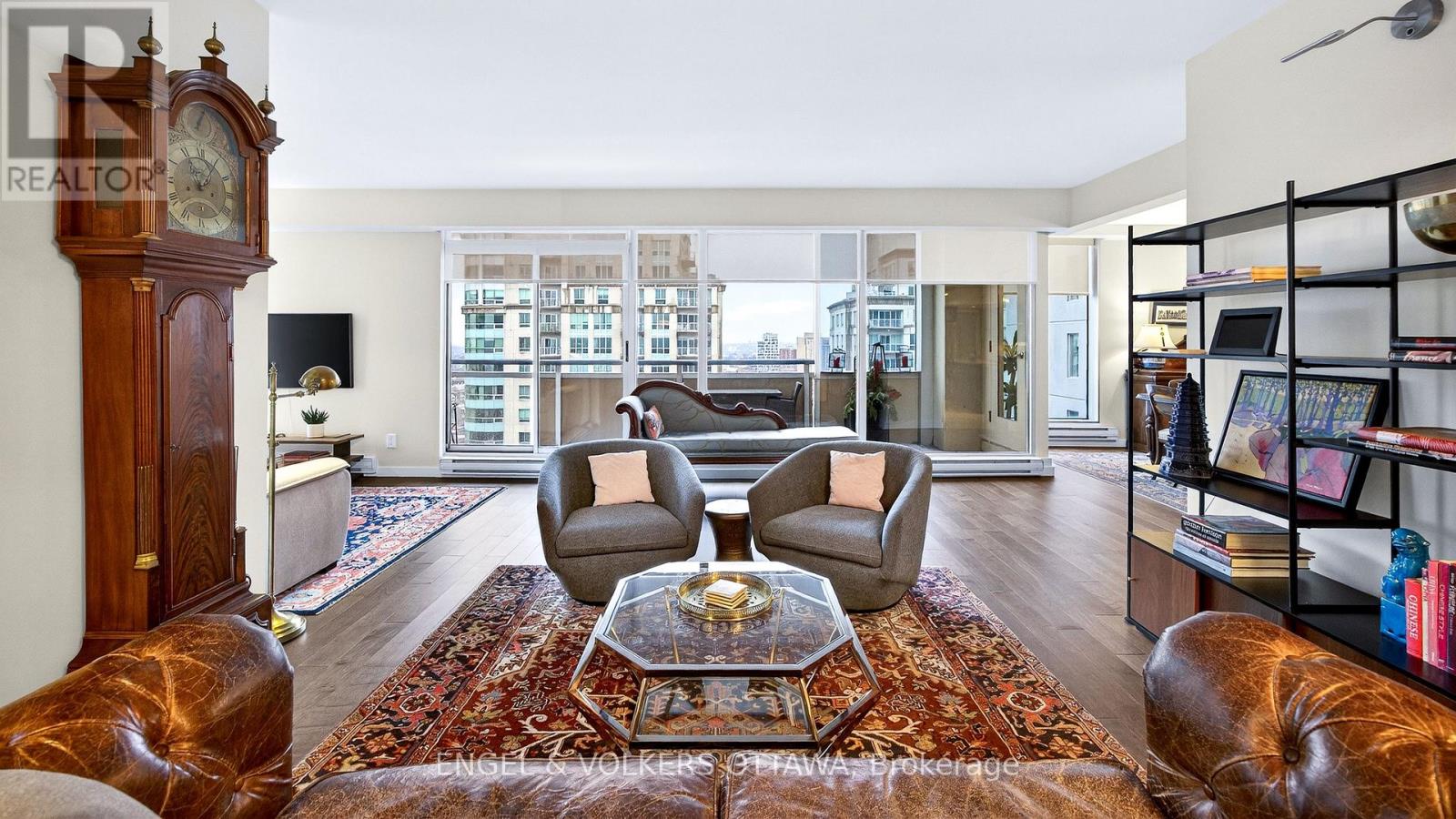 2404 - 160 George Street, Ottawa, Ontario  K1N 9M2 - Photo 12 - X12808372