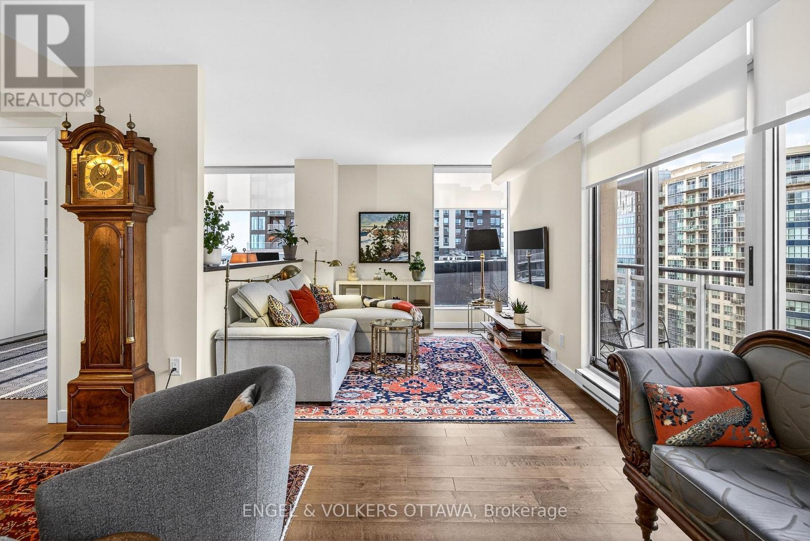 2404 - 160 George Street, Ottawa, Ontario  K1N 9M2 - Photo 14 - X12808372