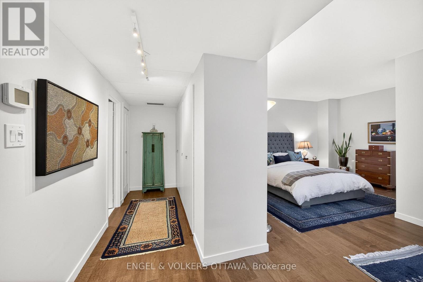 2404 - 160 George Street, Ottawa, Ontario  K1N 9M2 - Photo 35 - X12808372