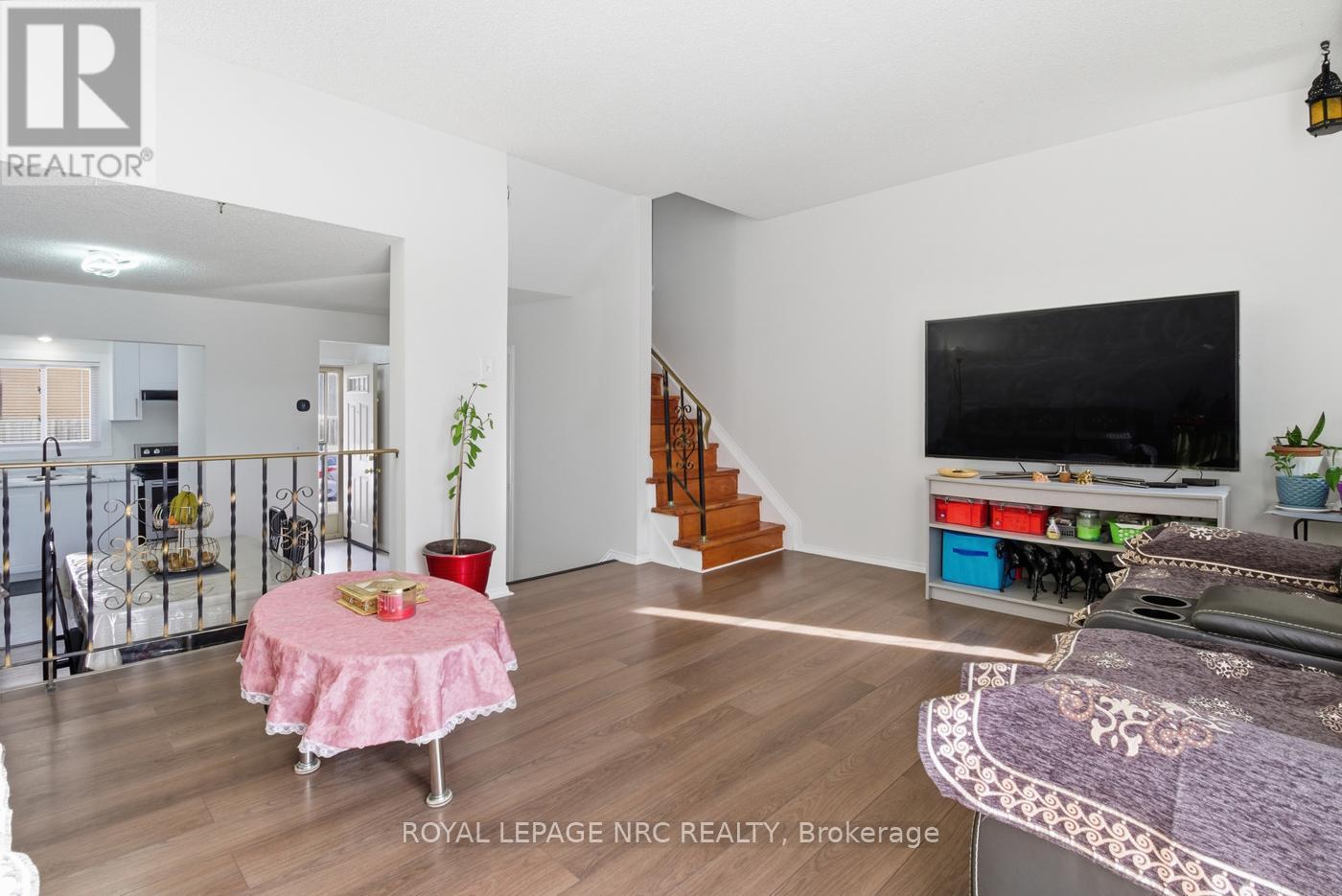 14 - 64 Forster Street, St. Catharines, Ontario  L2N 6T5 - Photo 13 - X12808362