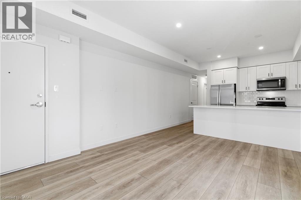 405 Myers Road Unit# 83, Cambridge, Ontario  N1P 0B6 - Photo 3 - 40806355