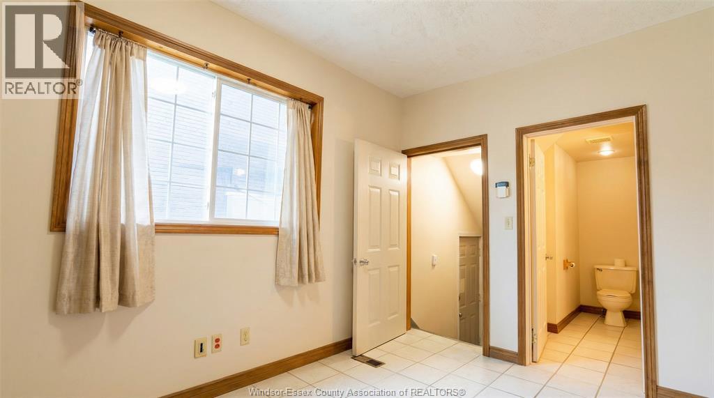 1069 Ouellette Avenue, Windsor, Ontario  N9A 4J8 - Photo 10 - 26003628