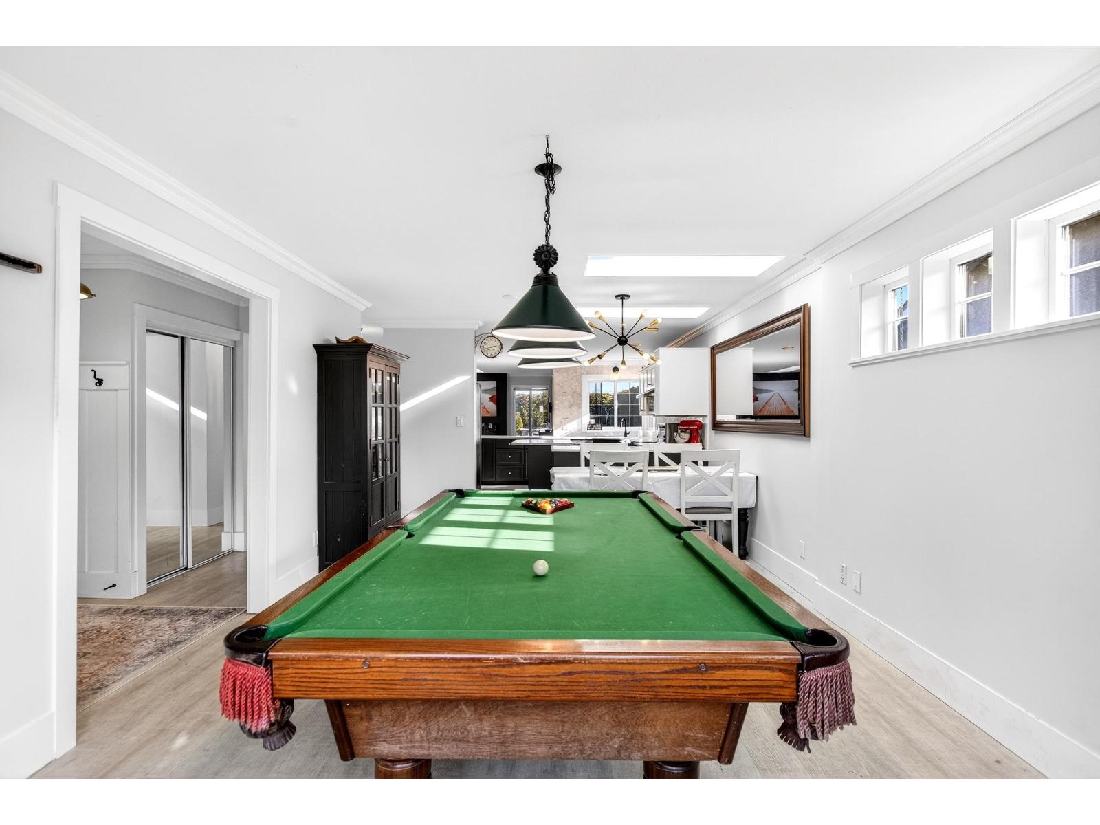 1065 King George Boulevard, Surrey, British Columbia  V4A 9S7 - Photo 7 - R3091272