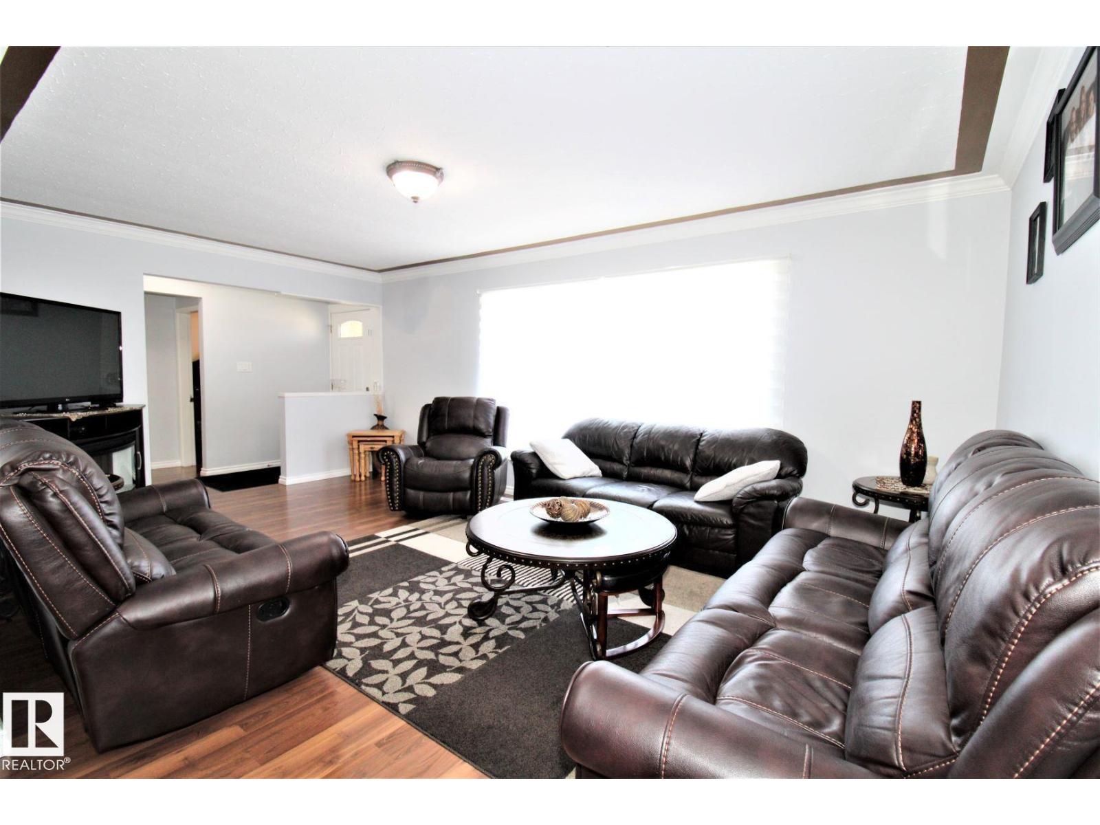 12111 137 Av Nw, Edmonton, Alberta  T5L 4C1 - Photo 8 - E4473648