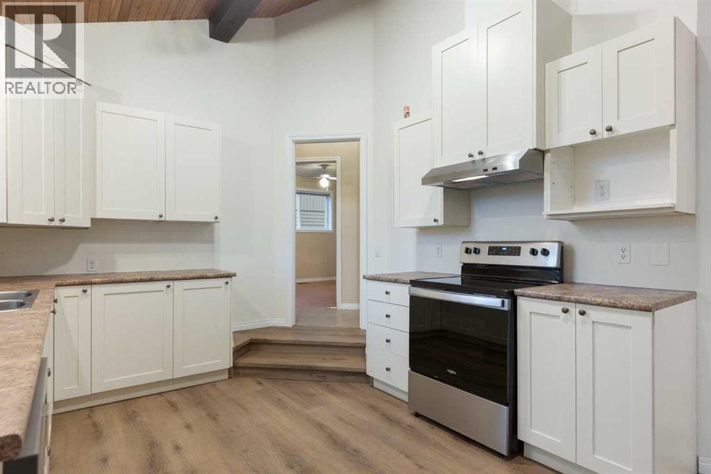 639 Canterbury Drive Sw, Calgary, Alberta  T2W 1J4 - Photo 14 - A2285699