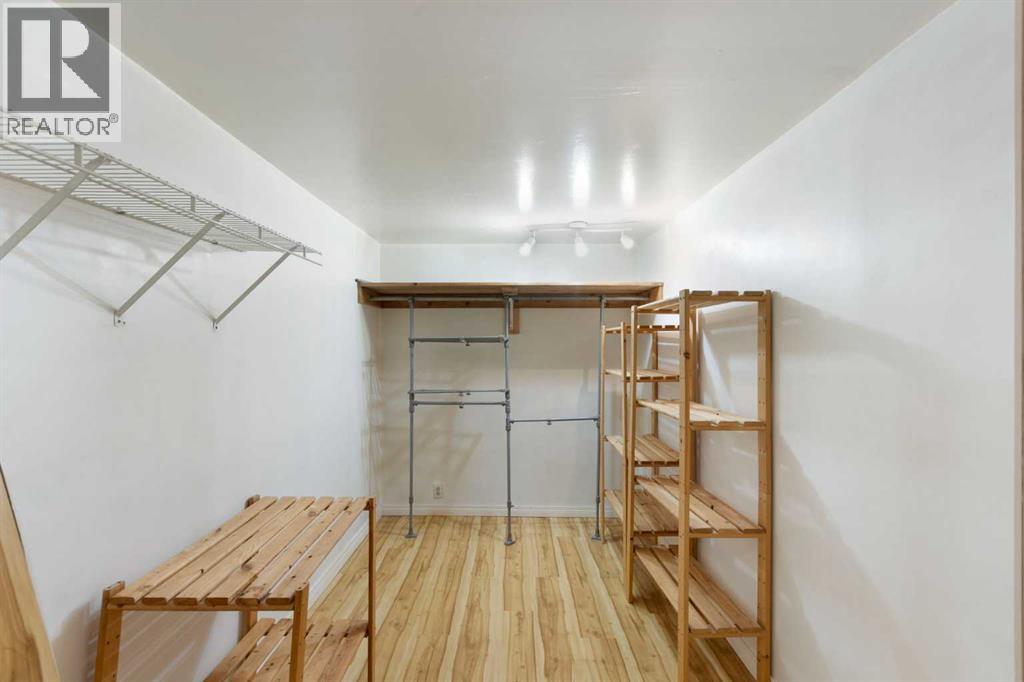 639 Canterbury Drive Sw, Calgary, Alberta  T2W 1J4 - Photo 32 - A2285699