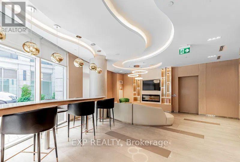 2807 - 21 Carlton Street, Toronto, Ontario M5B 1L3 - Photo 6 - C12808354