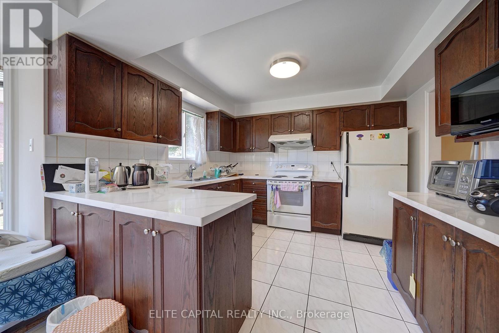 36 Ashcott Street, Toronto, Ontario M1V 5G5 - Photo 5 - E12808368