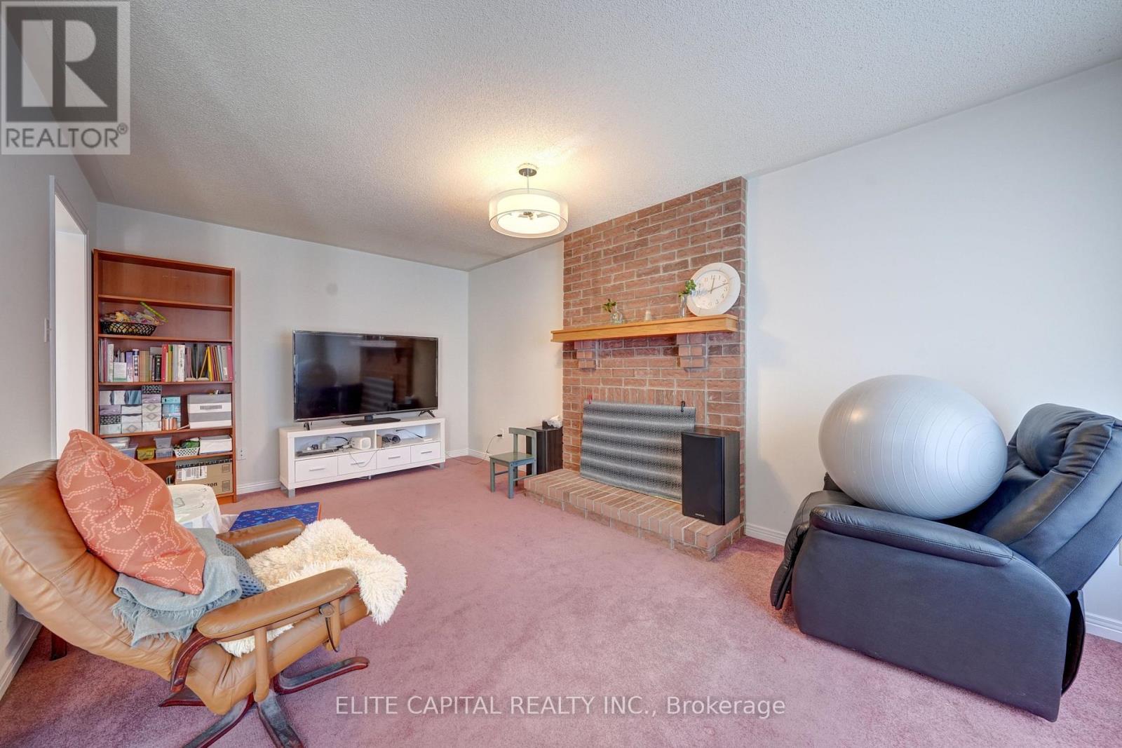 36 Ashcott Street, Toronto, Ontario M1V 5G5 - Photo 9 - E12808368