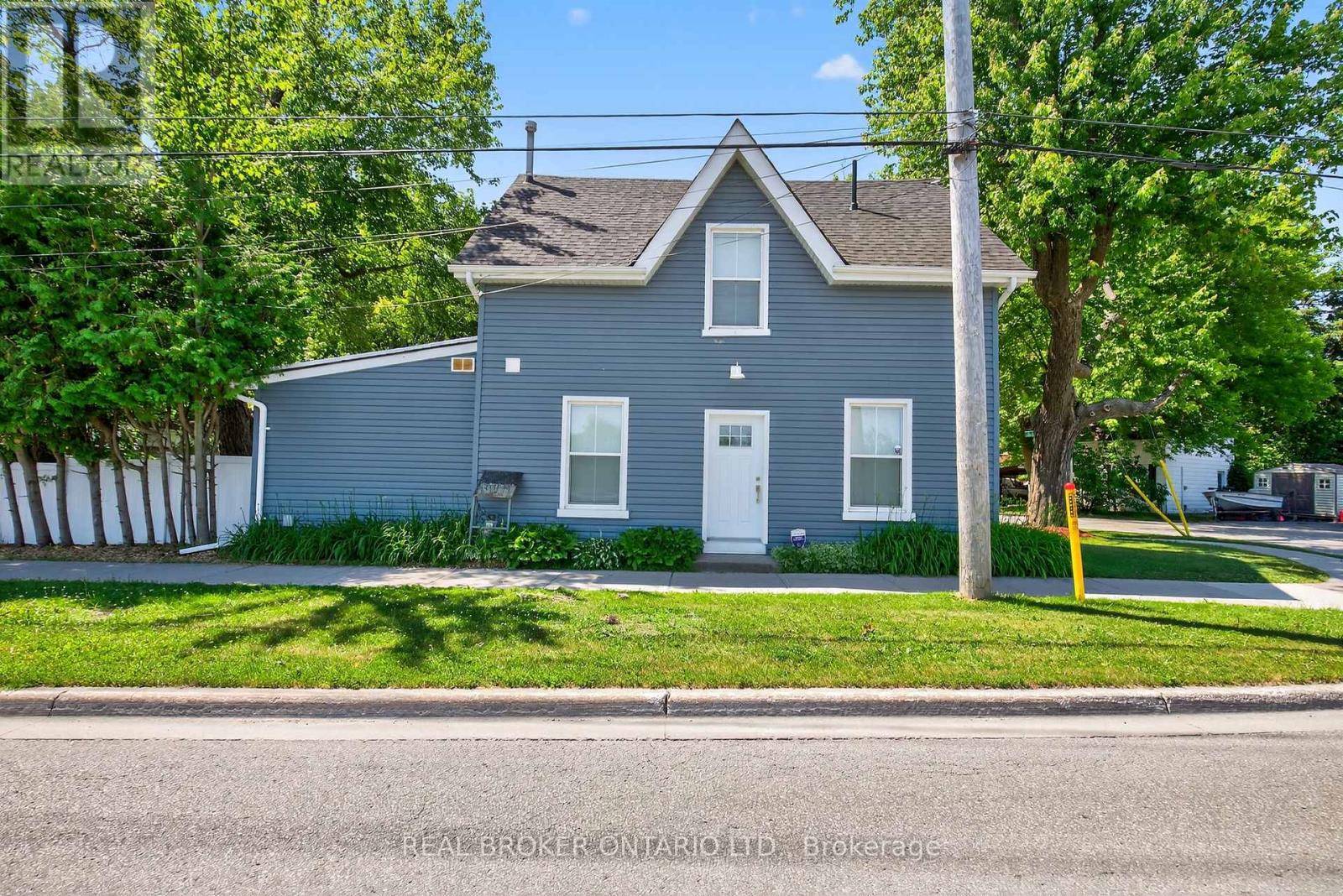 151 Atherley Road, Orillia, Ontario  L3V 1N5 - Photo 5 - S12808338