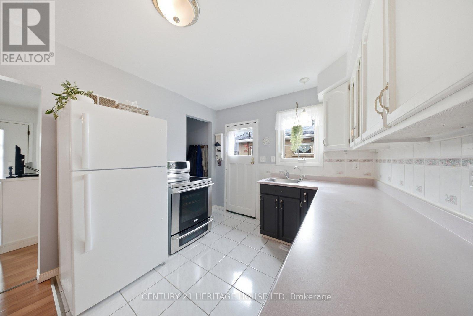 44 Curtis Street, Brantford, Ontario  N3S 5C1 - Photo 12 - X12808340